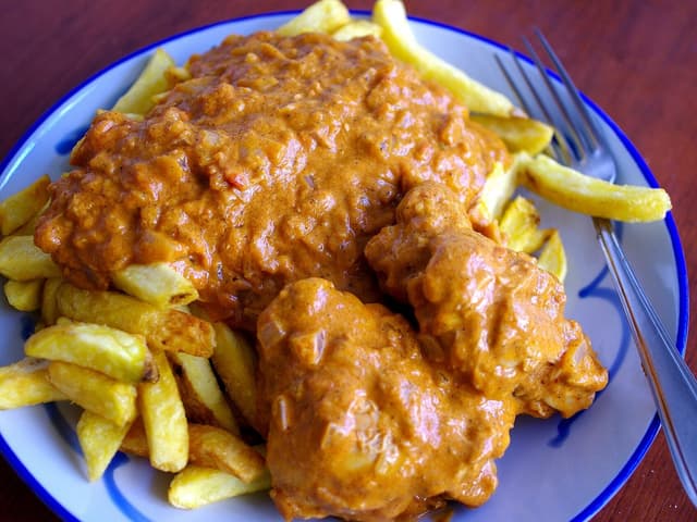Poulet à la moambe