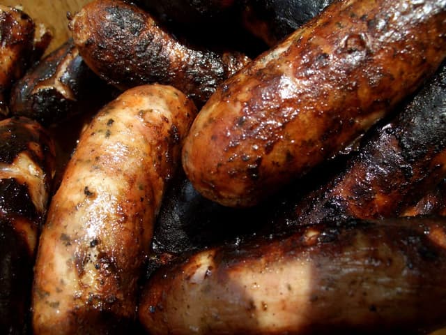 Saucisses grillées