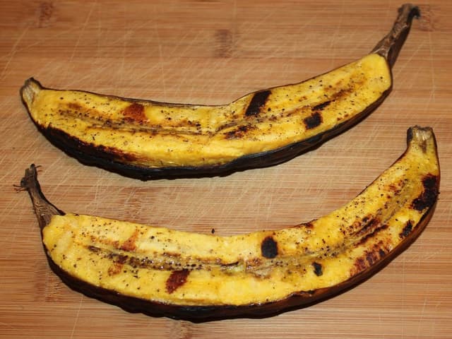 Bananes plantains braisées