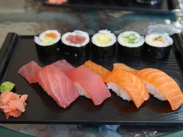 Nigiri assortis (6 pcs)