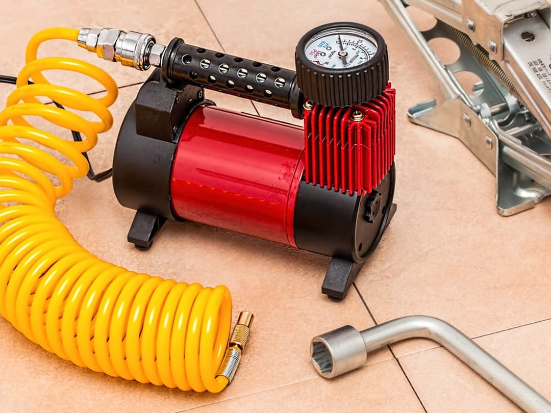 Compresseur portable voiture
